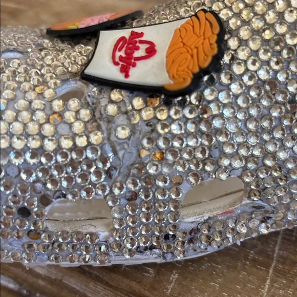 Crocs with Arby’s Jibbitz - Picture 8 of 11